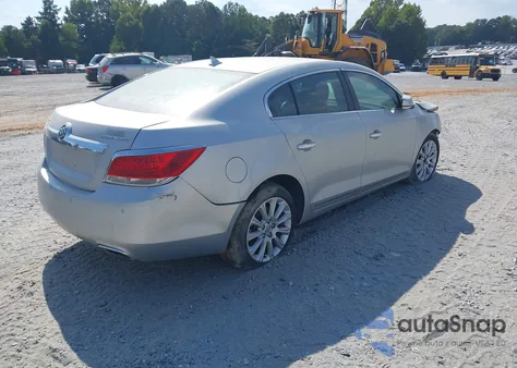 2013 Buick Lacrosse Leather Group z USA, uszkodzony, nr VIN 1G4GC5E37DF232812